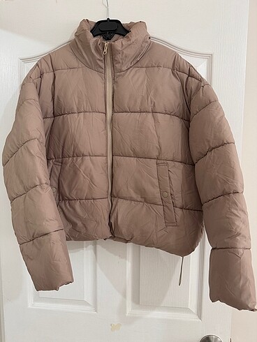 Stradivarius şişme mont