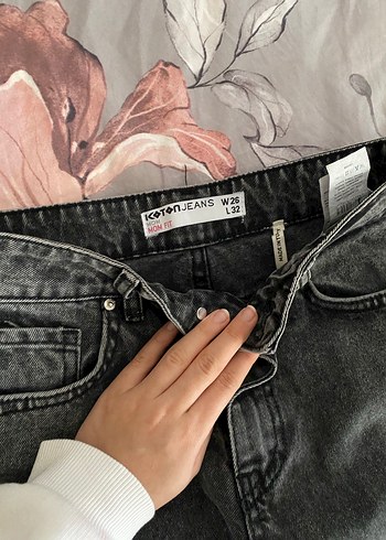 Koton Düğmeli Gri Batik Desenli Kadın Denim Pantolon - Görsel 2