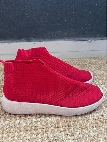 Zara spor ayakkabı