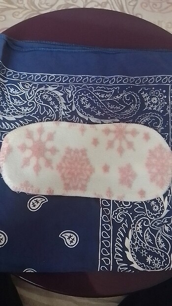 Kar taneli göz/uyku bandı 