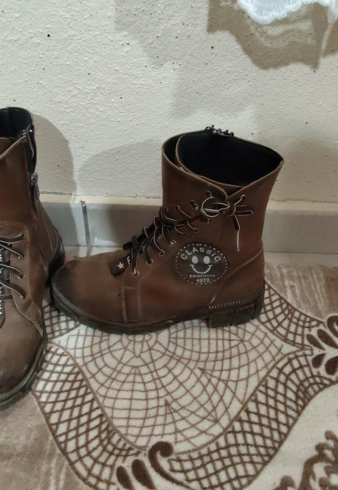 Kahverengi Deri Bağcıklı Kadın Bot - Görsel 2