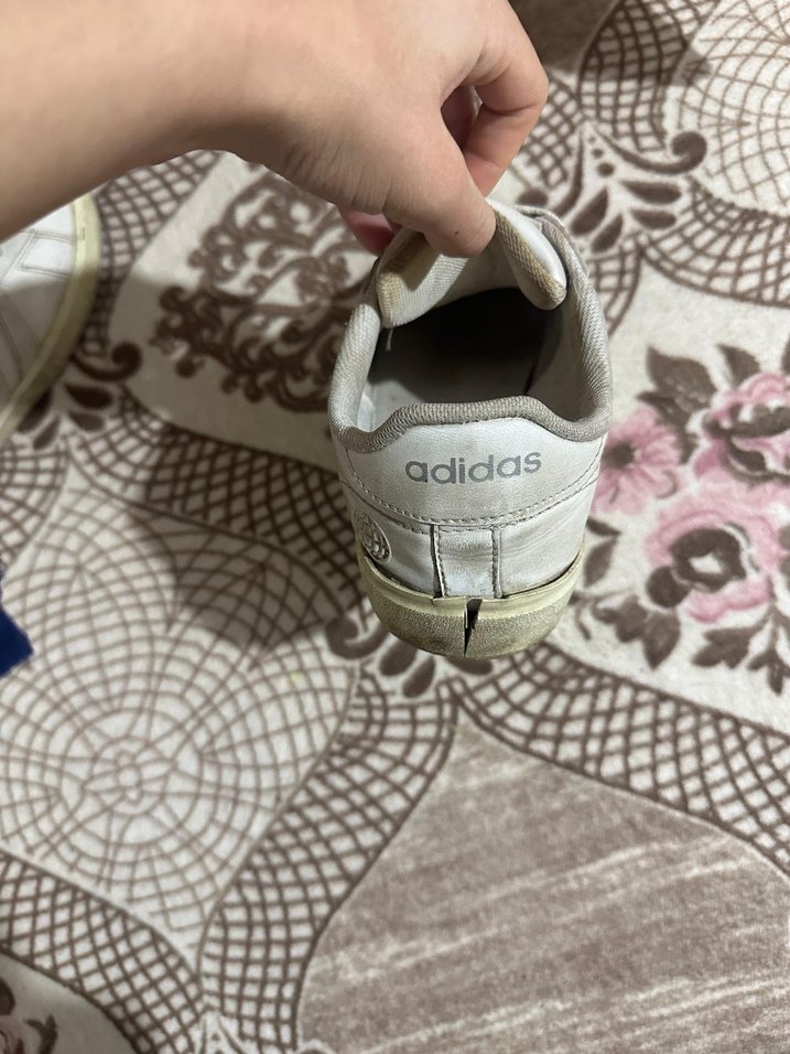 Adidas Beyaz Kadın Sneakers - Görsel 2