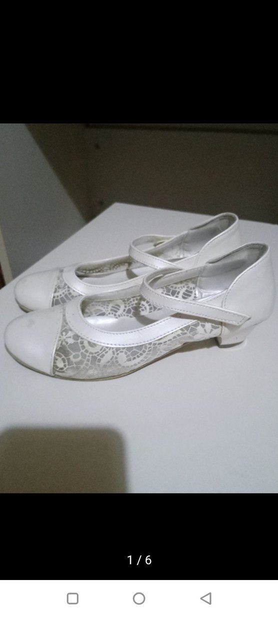 Beyaz Dantel Detaylı Kız Çocuk Babet - Görsel 2