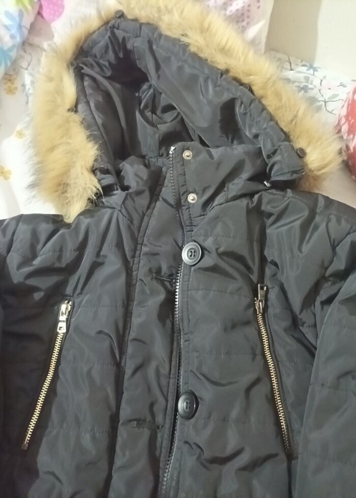 Yağmur Geçirmez Mont - Uzun Boy Şapkalı Cepli Mont - Görsel 4