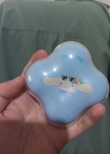 Mavi Cinnamoroll Fondöten ve Sabitleyici Sprey Seti - Görsel 3