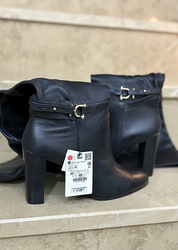 Kadın Siyah Deri Tokalı Dizüstü Bot - Görsel 3