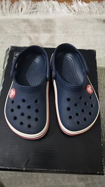 Crocs Crocs çocuk sandalet C8 24/25 numara