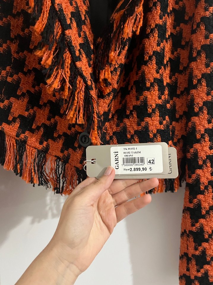 Tüvit crop blazer takım - Görsel 4