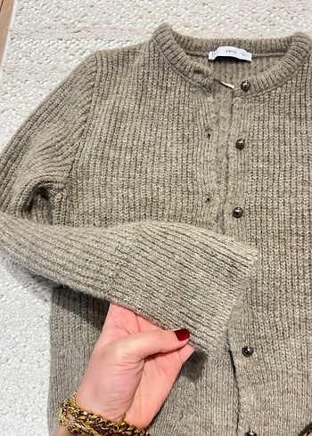 MANGO HIRKA - Görsel 4