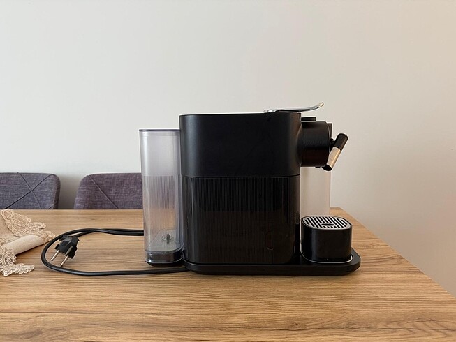 Beden Nespresso F541 Gran Lattissima Kapsüllü Kahve Makinesi