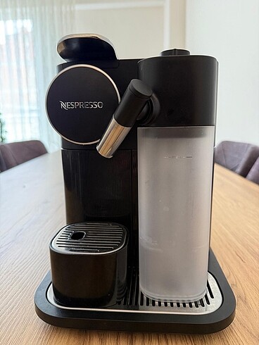 Nespresso Nespresso F541 Gran Lattissima Kapsüllü Kahve Makinesi