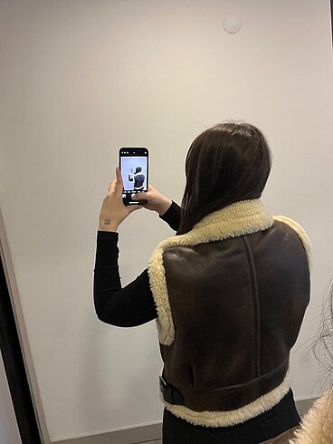 Zara kürklü crop yelek
