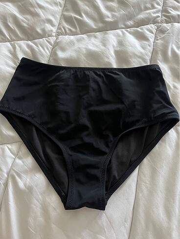 bikini altı