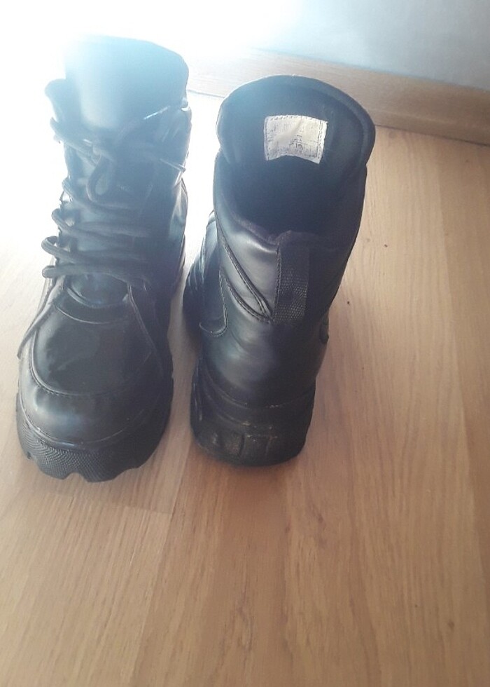 Yüksek ayakkabı  - Görsel 4