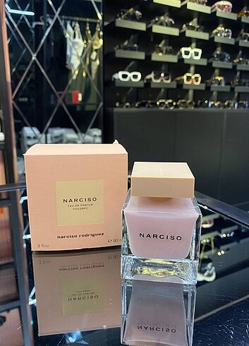 Narciso Rodriguez Edp 90 ml Kadın Parfümü 