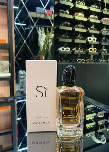 Giorgio Armani Si Kadın Parfümü