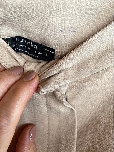 m Beden Bershka yazlık pantolon