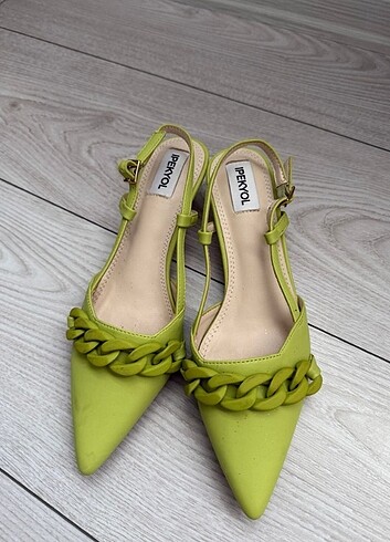 Stiletto yeşil
