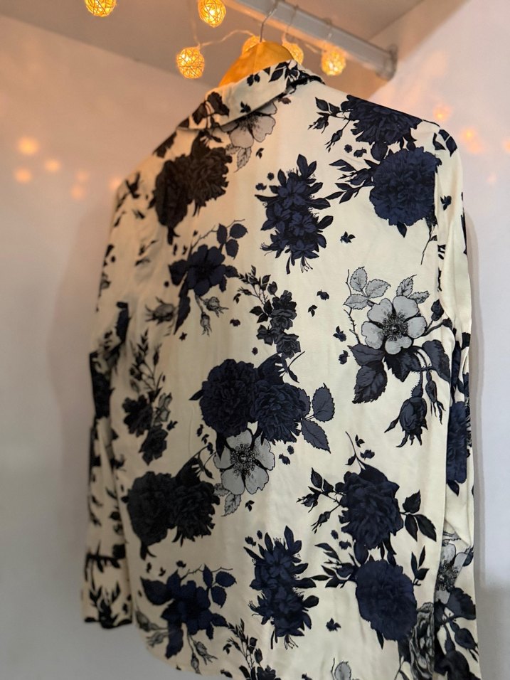 Bohem Uzun Kollu V Yakalı Kadın Gömlek - Görsel 3