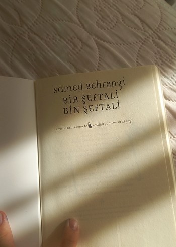 Beden Bir Şeftali Bin Şeftali - Samed Behrengi