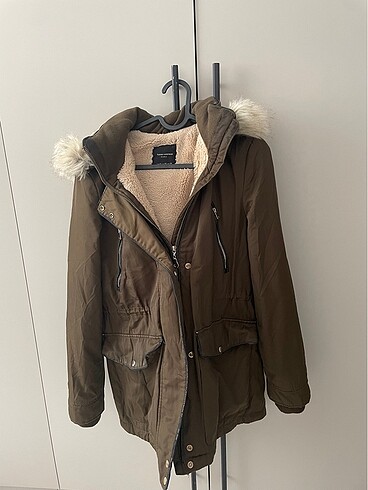 Zara haki mont