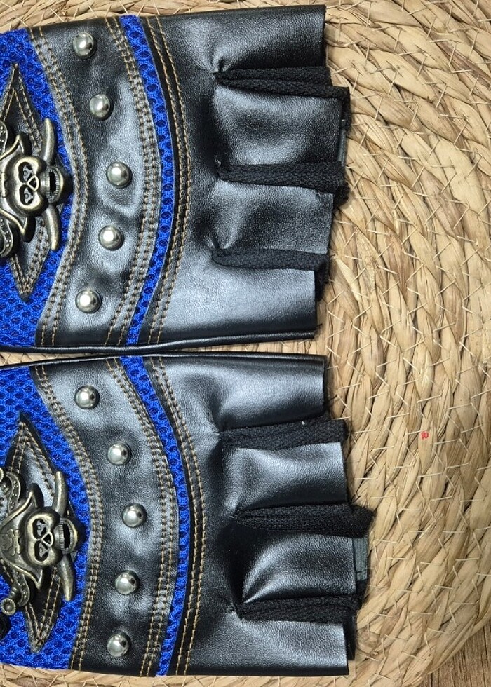 Tarz Yarım parmak Eldiven - Görsel 3