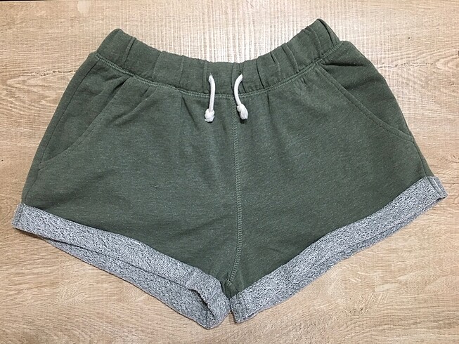 H&M Kısa Şort