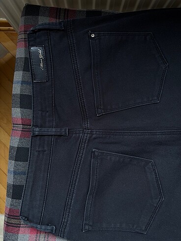 27 Beden MAVİ GOLD JEAN PANTOLON