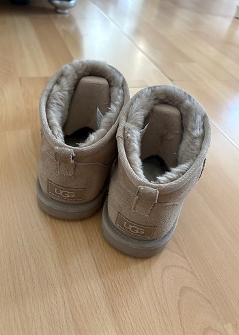 Ugg ORİJİNAL UGG ULTRA MİNİ Bej Süet Kadın Günlük Tüylü Bot