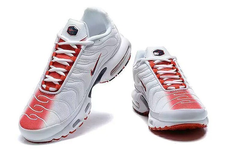 45 Beden Air Max Plus TN ?White-Midnight Navy-University Red?