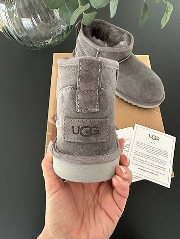 37 Beden gri Renk Ugg Classic Ultra Mini Grey - Sınırlı Sayıda 37 numara - Aras