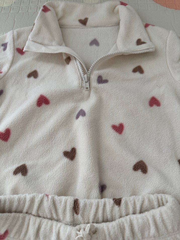 Bebek Kız Uzun Kollu Kalp Desenli Örme Takım - Görsel 3