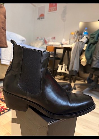 Bershka erkek bot - Görsel 4