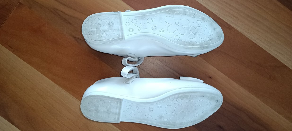 Beyaz Tokalı Kız Çocuk Babet - Görsel 5