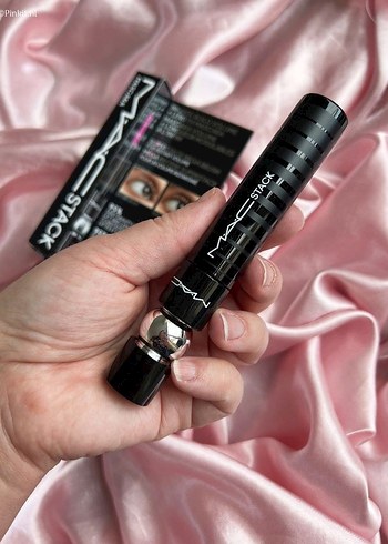 Sıfır Kutulu ve Barkodlu MAC Stack Siyah Maskara - Görsel 2