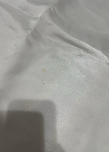 Nakışlı Beyaz Yastık Kılıfı Gri Detaylı - Görsel 5