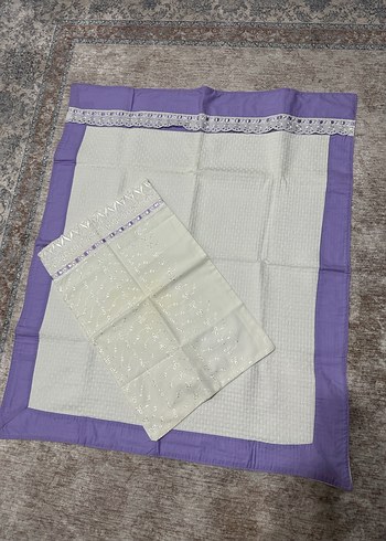 Mor Kenarlı Nakışlı Çocuk Battaniyesi - Görsel 2