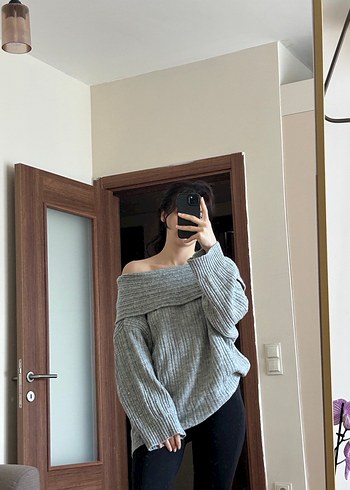 Gri Madonna Yaka Kadın Kazak - Görsel 3