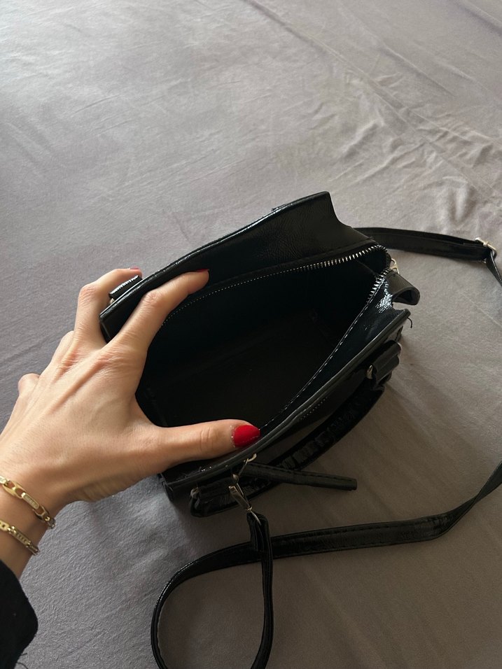 Siyah Deri Fermuarlı Mini Kadın Çanta - Görsel 3