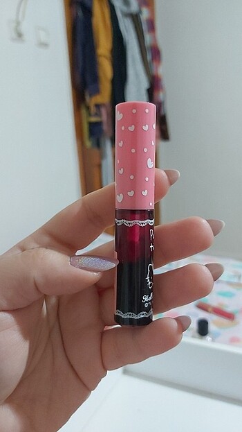  Beden Hello kitty lisanslı lip tint