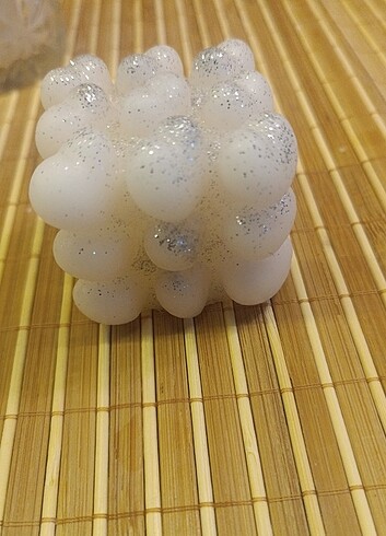 Simli bubble mum