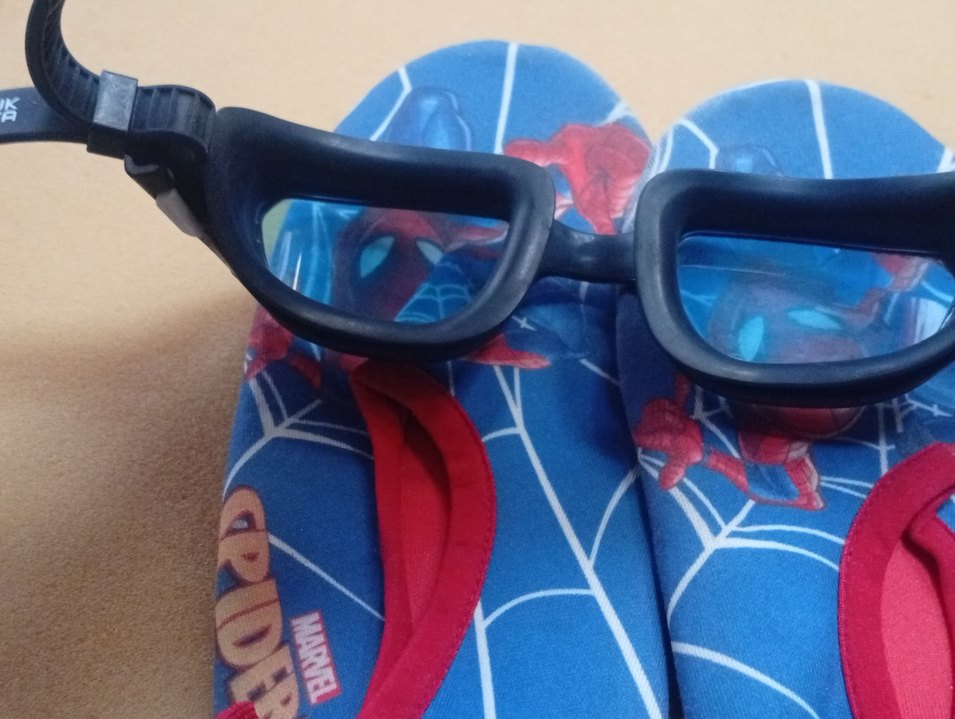 Renkli Mini Yüzücü Gözlükleri Velcro Bantlı - Görsel 4