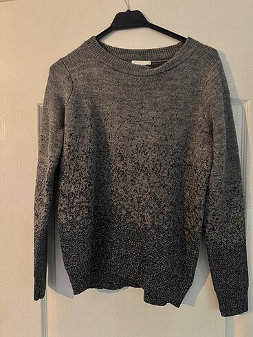 H&M kazak