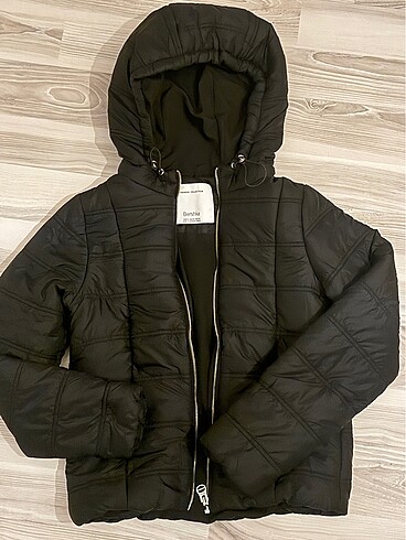 BERSHKA mont