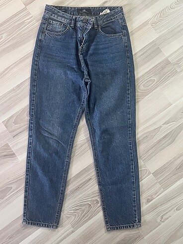 Mom jean