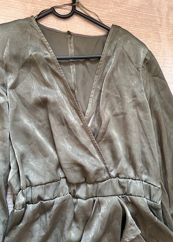 Haki V Yaka Salaş Midi Kadın Tulum - Görsel 2