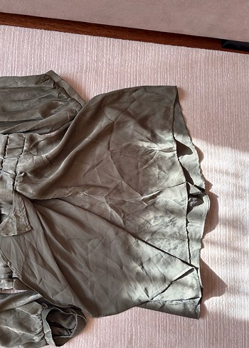 Haki V Yaka Salaş Midi Kadın Tulum - Görsel 3