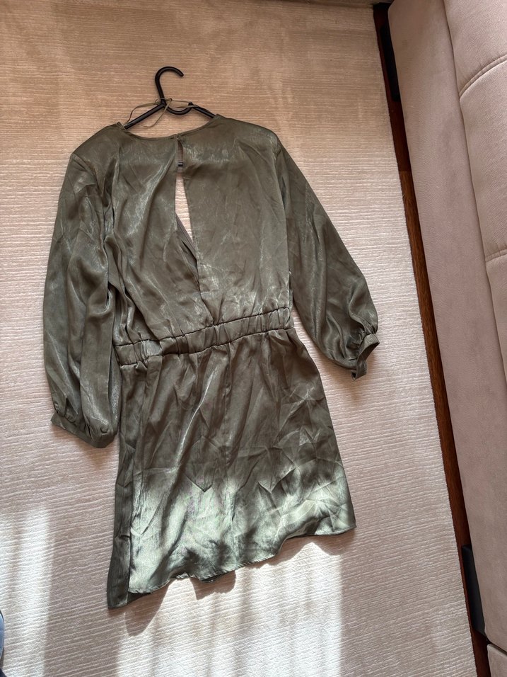 Haki V Yaka Salaş Midi Kadın Tulum - Görsel 4