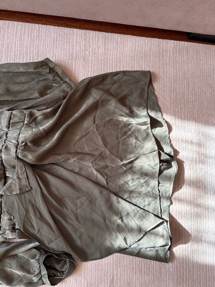 Haki V Yaka Salaş Midi Kadın Tulum - Görsel 3