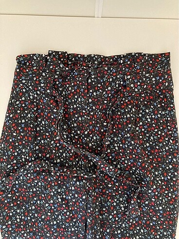 Zara Çiçekli Kuşaklı Pantolon - Görsel 2